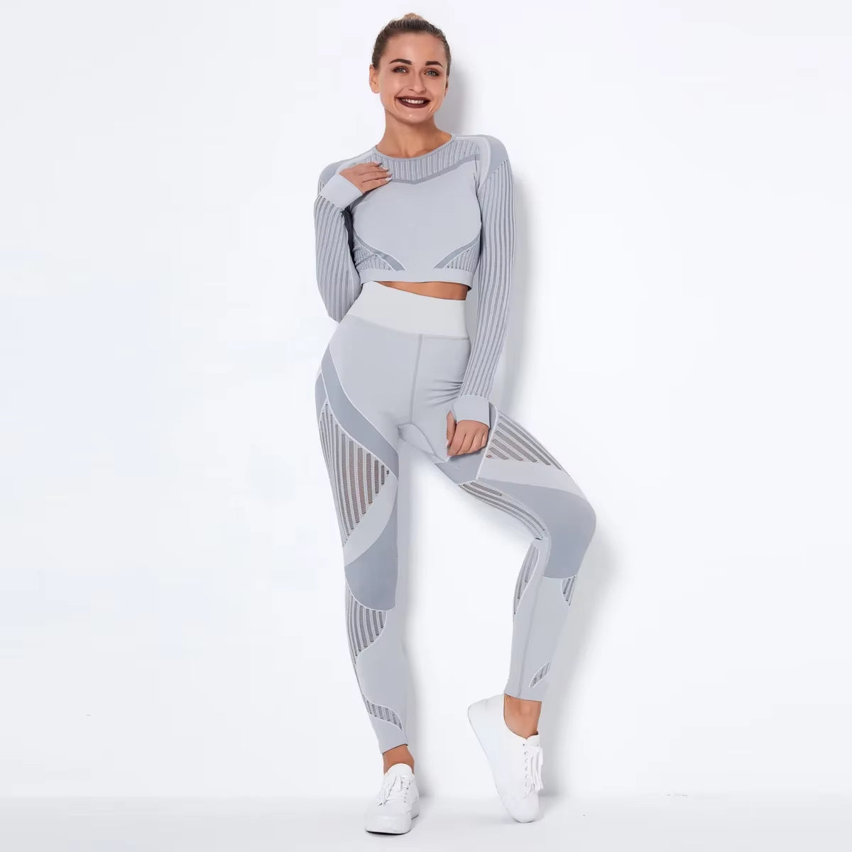 High-Performance Seamless Yoga Set for Women: High-Waisted Hip-Lifting Leggings and Long-Sleeve Crop Top Workout Ensemble