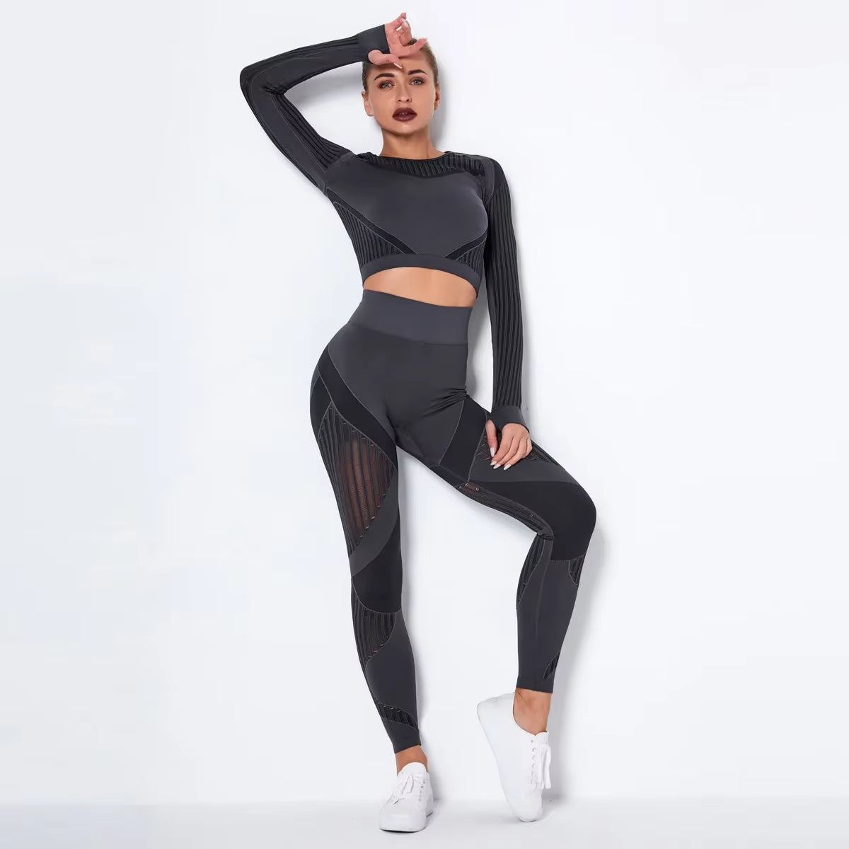 High-Performance Seamless Yoga Set for Women: High-Waisted Hip-Lifting Leggings and Long-Sleeve Crop Top Workout Ensemble