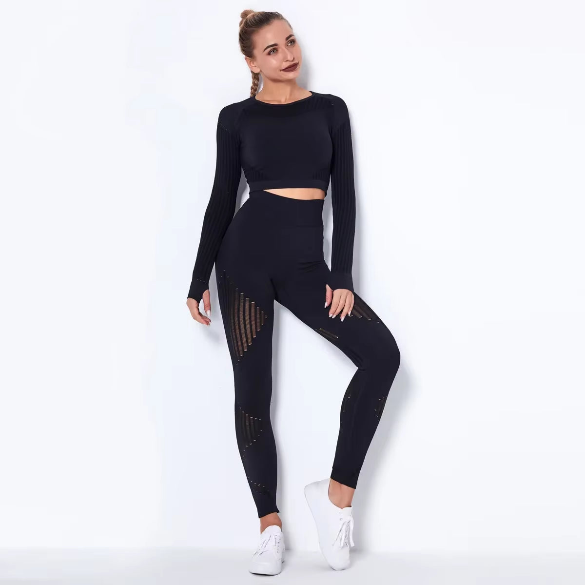 High-Performance Seamless Yoga Set for Women: High-Waisted Hip-Lifting Leggings and Long-Sleeve Crop Top Workout Ensemble